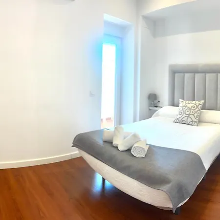 El Gigante Apartamento Ronda